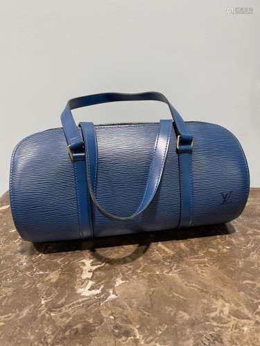 LOUIS VUITTON - SAC modèle "Soufflot" en cuir épi ...