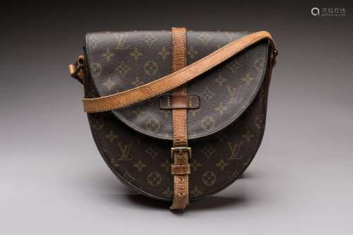 Louis VUITTON - SAC modèle "Chantilly"  MM 24cm en...