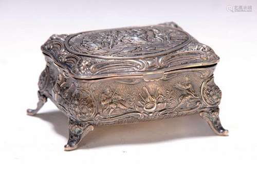 Small lid box, probably Hanau, 800 silver, around