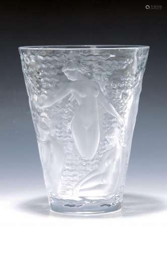 vase 'Les Baigneuses', Lalique France, 20th c., desi...