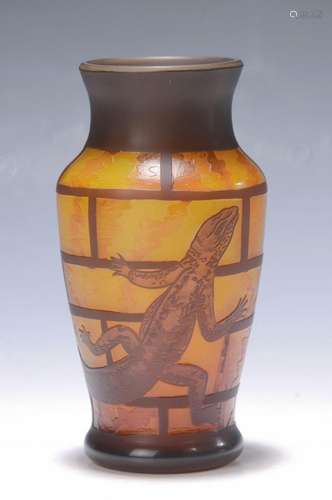 vase with lizard motif, 2. Half 20.th c., colorless