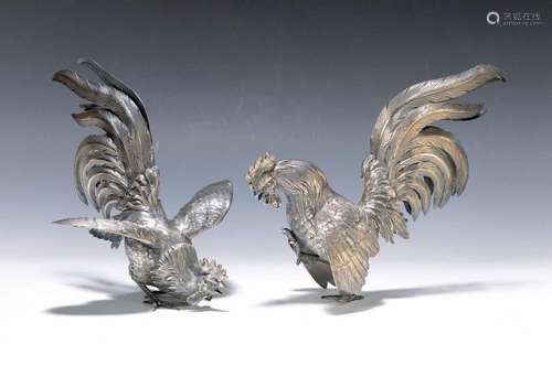 Pair of fighting cocks, London, 1917, sterling silver