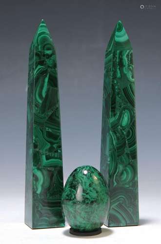 2 Obelisks and one egg of malachite, latter, H. approx