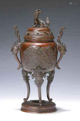 Koro, Japan, around 1890, Bronze, opulent sculptured