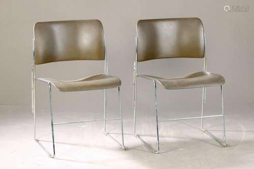 4 David Rowland 40/4 stacking chairs, manufactured