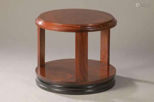 Round Side table, Art-Deco, France, 1930s, mahogany