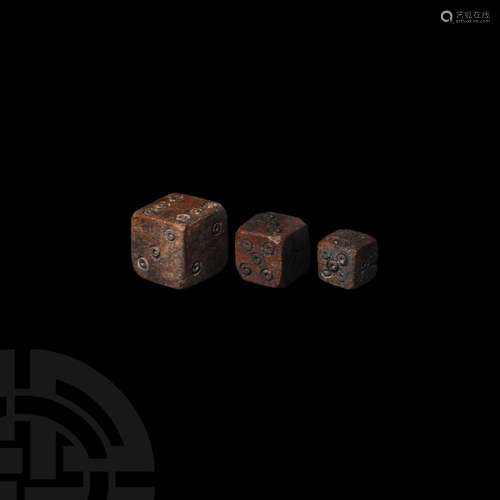 Large Roman Graduated Bone Dice Group