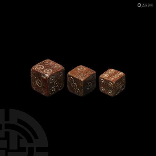 Large Roman Graduated Bone Dice Group