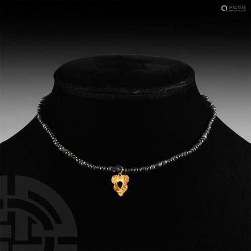 Roman Gold Pendant Bead Necklace