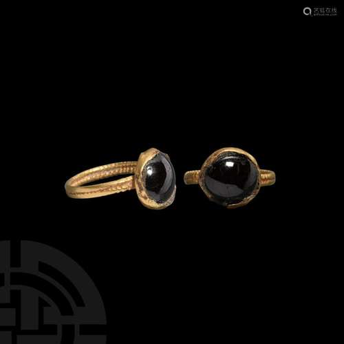 Byzantine Gold Ring with Garnet Cabochon