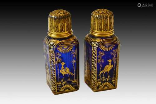 Finely Gilded Pair Of Bottles By James Giles, 18th Century