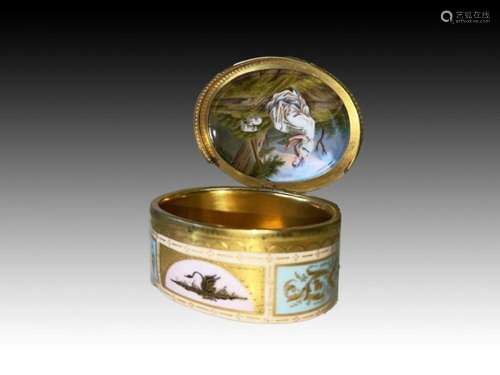 Rare Hand painted Vienna Box With Heavy Gilding & Jewels...