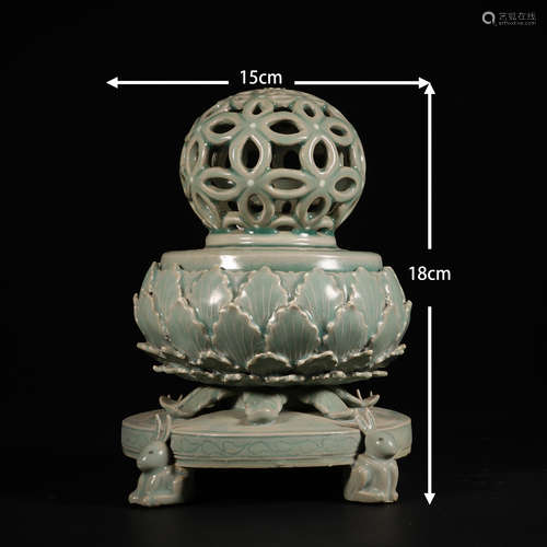 Goryeo celadon Galzed round lotus shape incense burner青瓷莲...