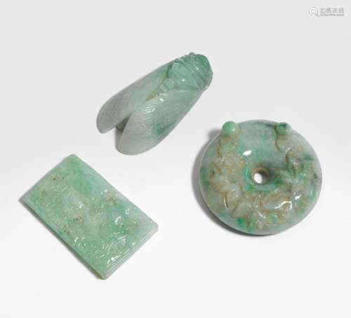 Drei Jade-Objekte