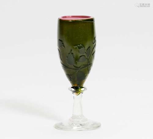 MINIATURE GLASS CHALICE WITH ROSE TENDRILS