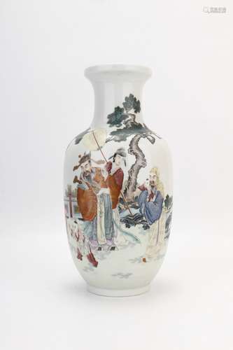 Qianlong Period Famille Rose Porcelain 