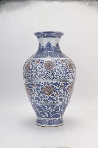 Qianlong Period Blue And White Porcelain Underglaze 