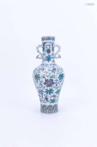 Doucai Porcelain 