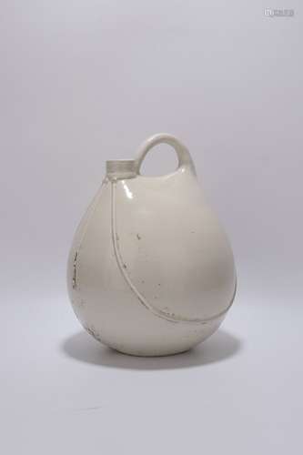 Tang Xing Kiln Porcelain Ewer, China