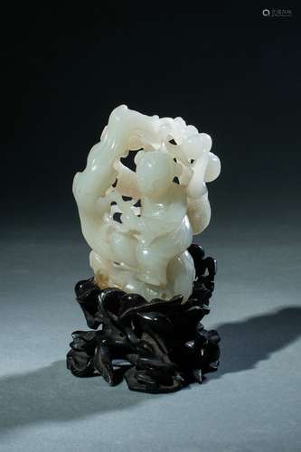 Qing Dynasty Hetian Jade Openwork Carving Ornament, China