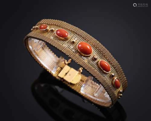 18 Sh Gold Bracelet In 1950S, China