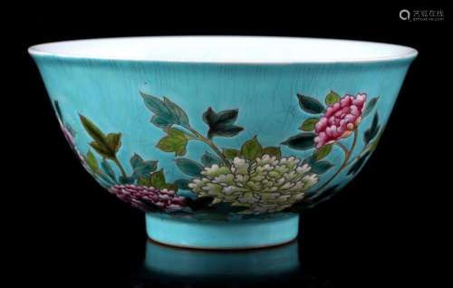 PORCELAIN FAMILLE ROSE BOWL