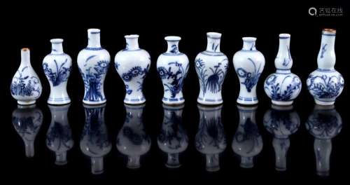 9 PORCELAIN MINIATURE VASES WITH BLUE AND WHITE DECOR