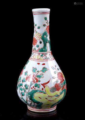 FAMILLE ROSE PORCELAIN POINTED VASE WITH A DECORATION OF BIR...