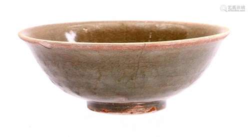 CELADON BOWL WITH UNDERGLAZE DECORATION OF A FLOWER