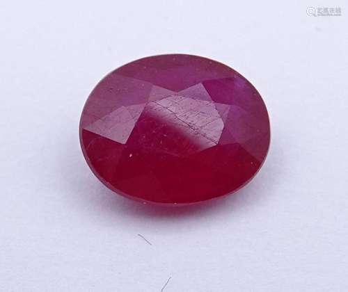 BEHANDELTER RUBIN IM OVALSCHLIFF, 3,21 CT.