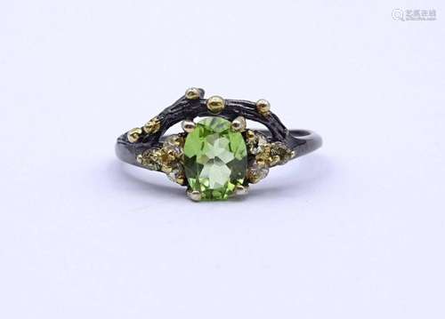 SILBER RING MIT EINEN OVAL FACC. PERIDOT,STERLING SILBER 0.9...