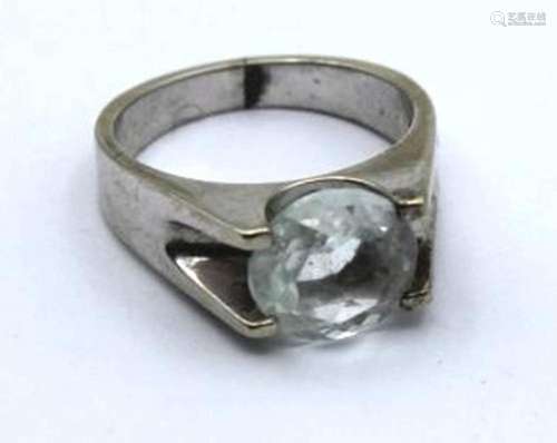 585ER WG RING, FACC. KLARER STEIN WOHL BERGKRISTALL, 7,8GR.,...