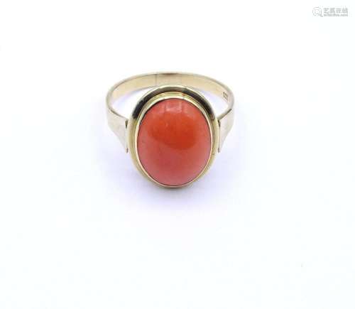 GOLDRING 0.333 MIT KORALLEN CABOCHON