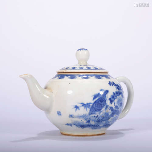 A blue and white 'floral and birds' teapot