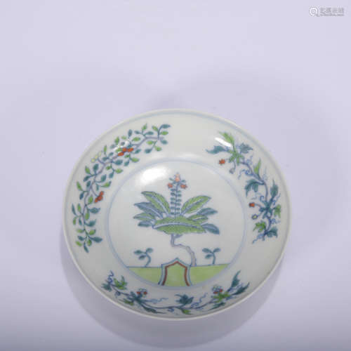 A DouCai 'floral' dish