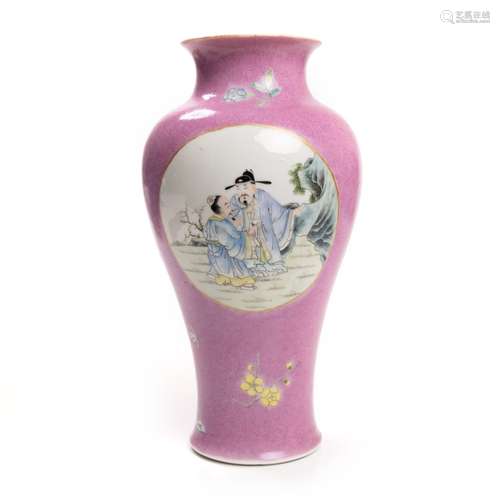 CHINESE FAMILLE ROSE SGRAFFITO VASE REPUBLIC