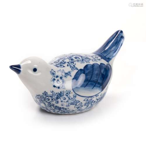 BLUE AND WHITE PORCELAIN DUTCH BIRD