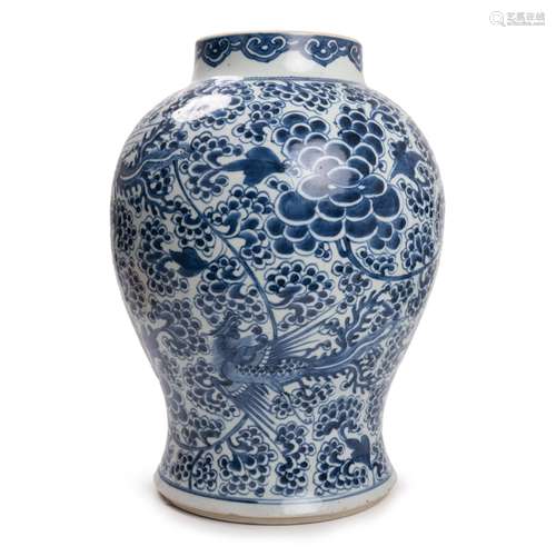 CHINESE BLUE AND WHITE PHOENIX JAR