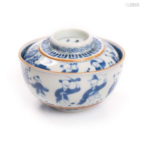 JAPANESE BLUE AND WHITE TEA CUP WITH LID