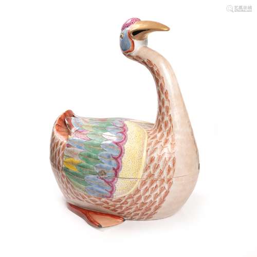 Chinese Goose Form Export Porcelain Tureen & Cover