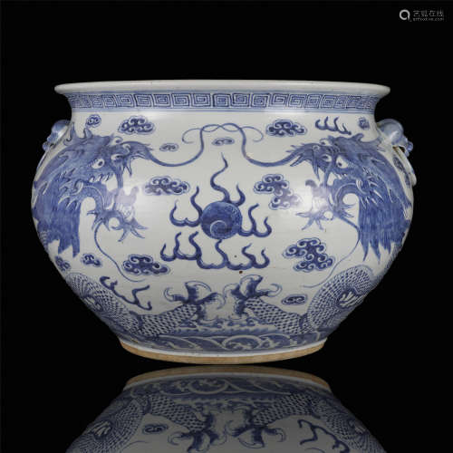Qing Dynasty Blue and White Dragon Jar
