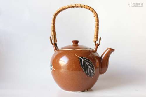 Chinese Porcelain Teapot