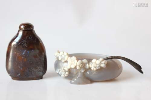 Chinese Agate Washer and Snuff Bottle