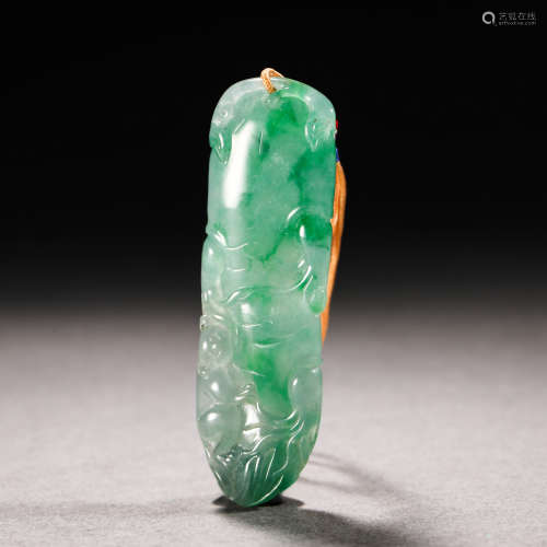 Qing Dynasty jade pendant