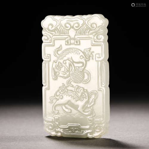 Qing Dynasty Hetian jade double master play ball