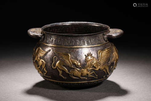 Tang Dynasty silver gilt phoenix head cup