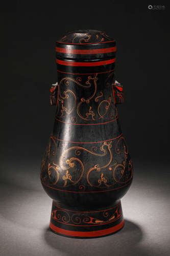 Han Dynasty lacquer vase with animal pattern