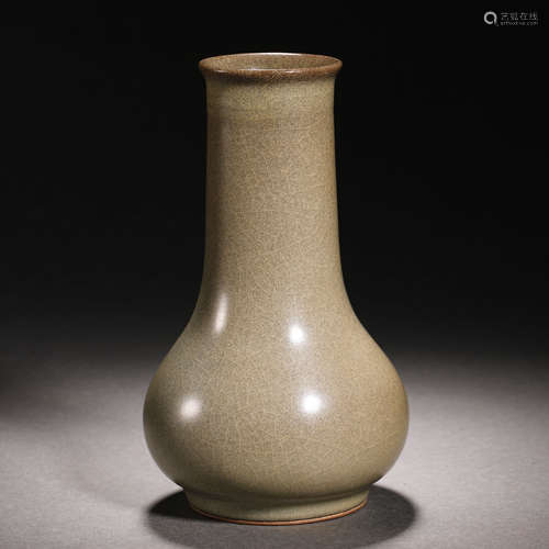 Song Dynasty celadon hammer bottle