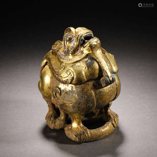 Han Dynasty bronze animal head aromatherapy