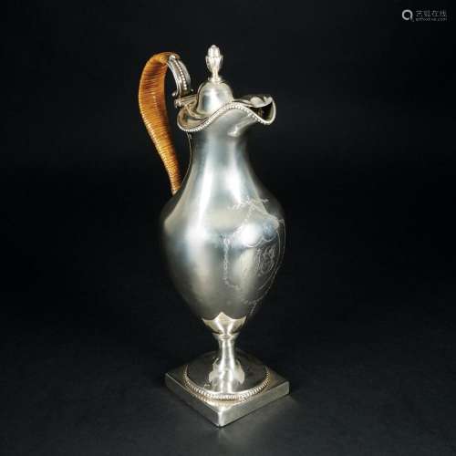An English sterling silver jug, London, 1817